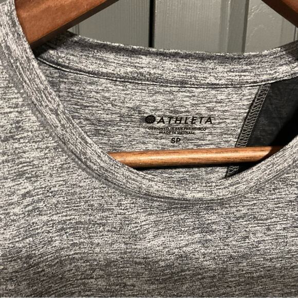 ATHLETA Sunlover Tulip Back UPF Top Heather Gray Fitness Long Sleeve Tee Size SP - Picture 9 of 13